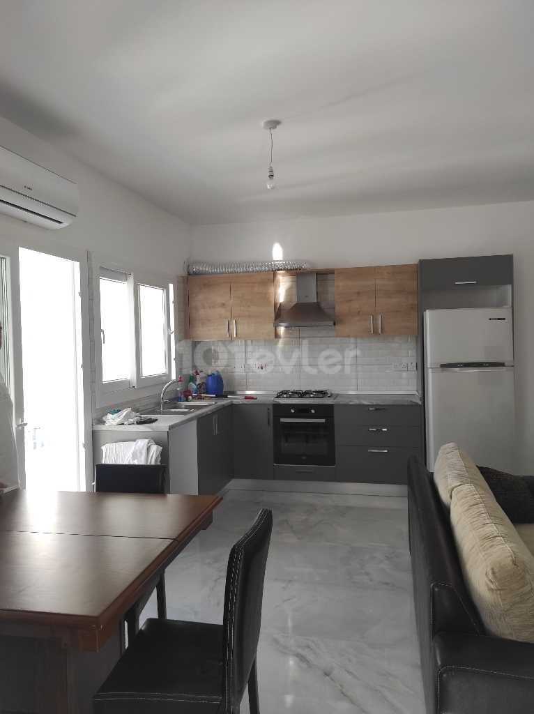 2+ 1 ZERO RENTAL APARTMENT FOR STUDENTS BEHIND THE GÖNYELI ARDA MARKET للآجر شقة Decلف ارضة ماركت شقة جديدة بسعر مناسب ** 