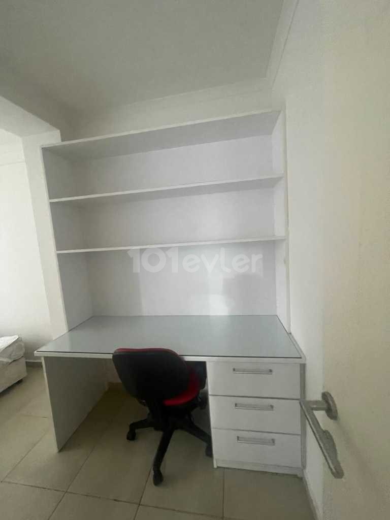 MITER YENIKETTE!!!! THE APARTMENT IN THE CENTRAL DISTRICT IS FOR RENT!!!! للآجار شقة بالينيكنت بموقع مركزي للطلاب فقط ** 