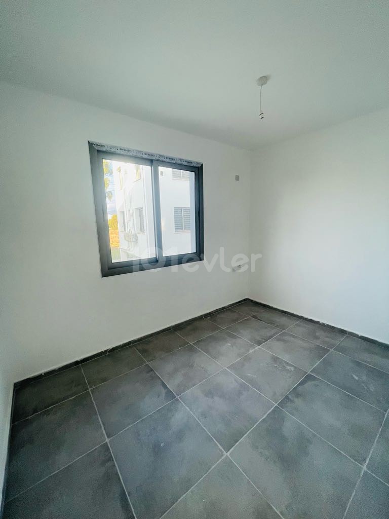 AN UNMISSABLE OPPORTUNITY !! 2 + 1 APARTMENT FOR SALE IN GÖNYELIDE MADE IN TURKEY!!! ** 