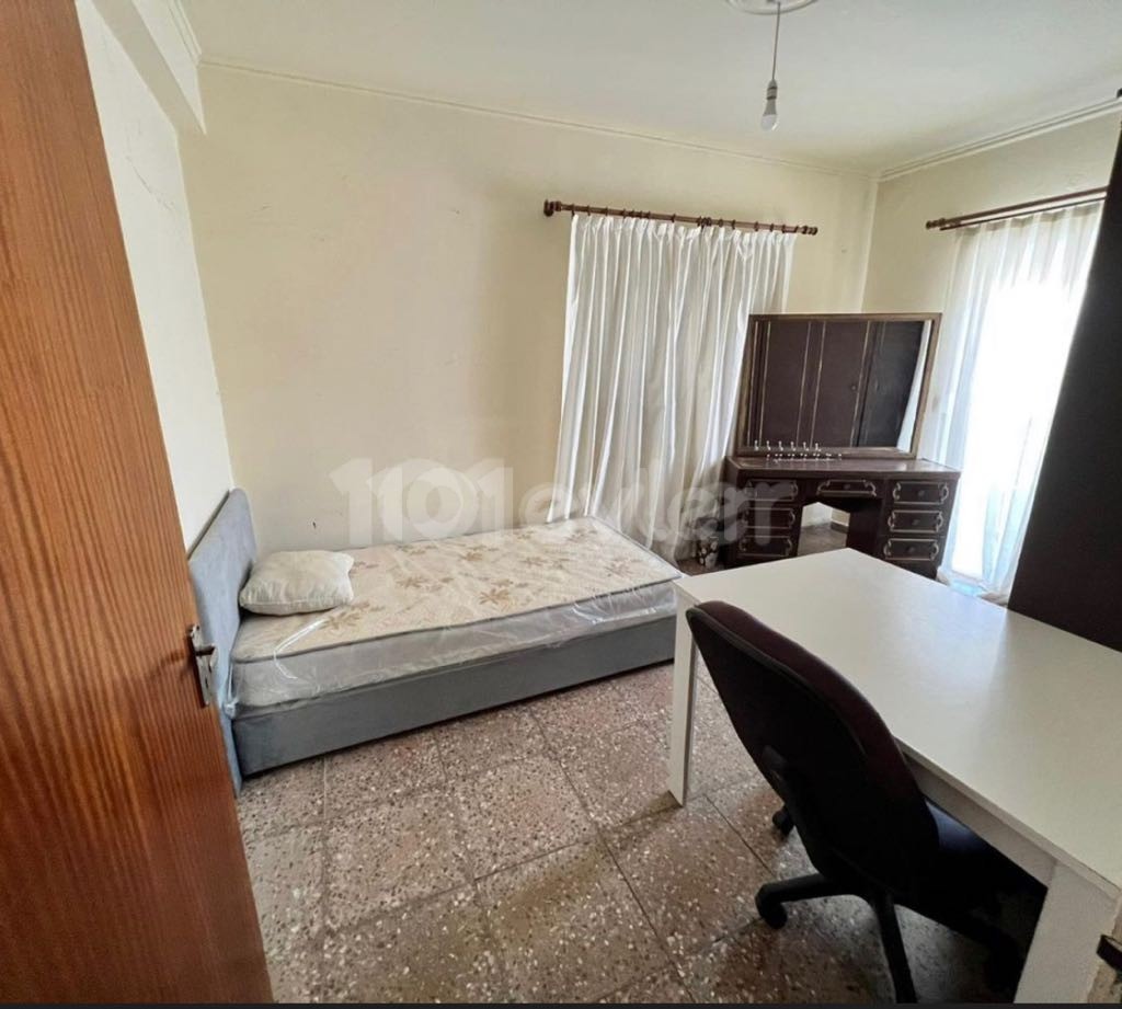 Flat For Sale in Küçük Kaymaklı, Nicosia