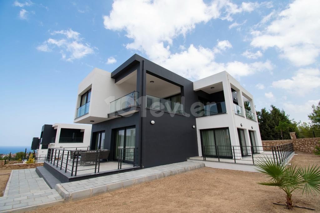 Villa For Sale in Çatalköy, Kyrenia