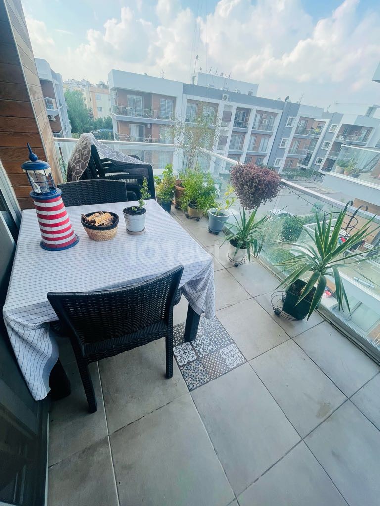 Flat For Sale in Küçük Kaymaklı, Nicosia