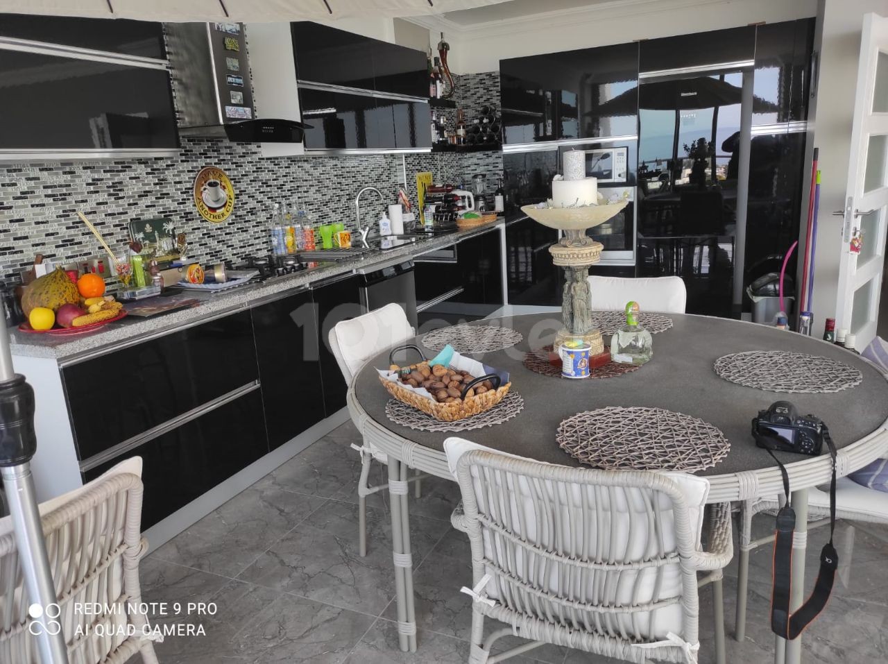 3+1 FULLY FURNISHED PENTHOUSE IN THE CENTER OF KYRENIA