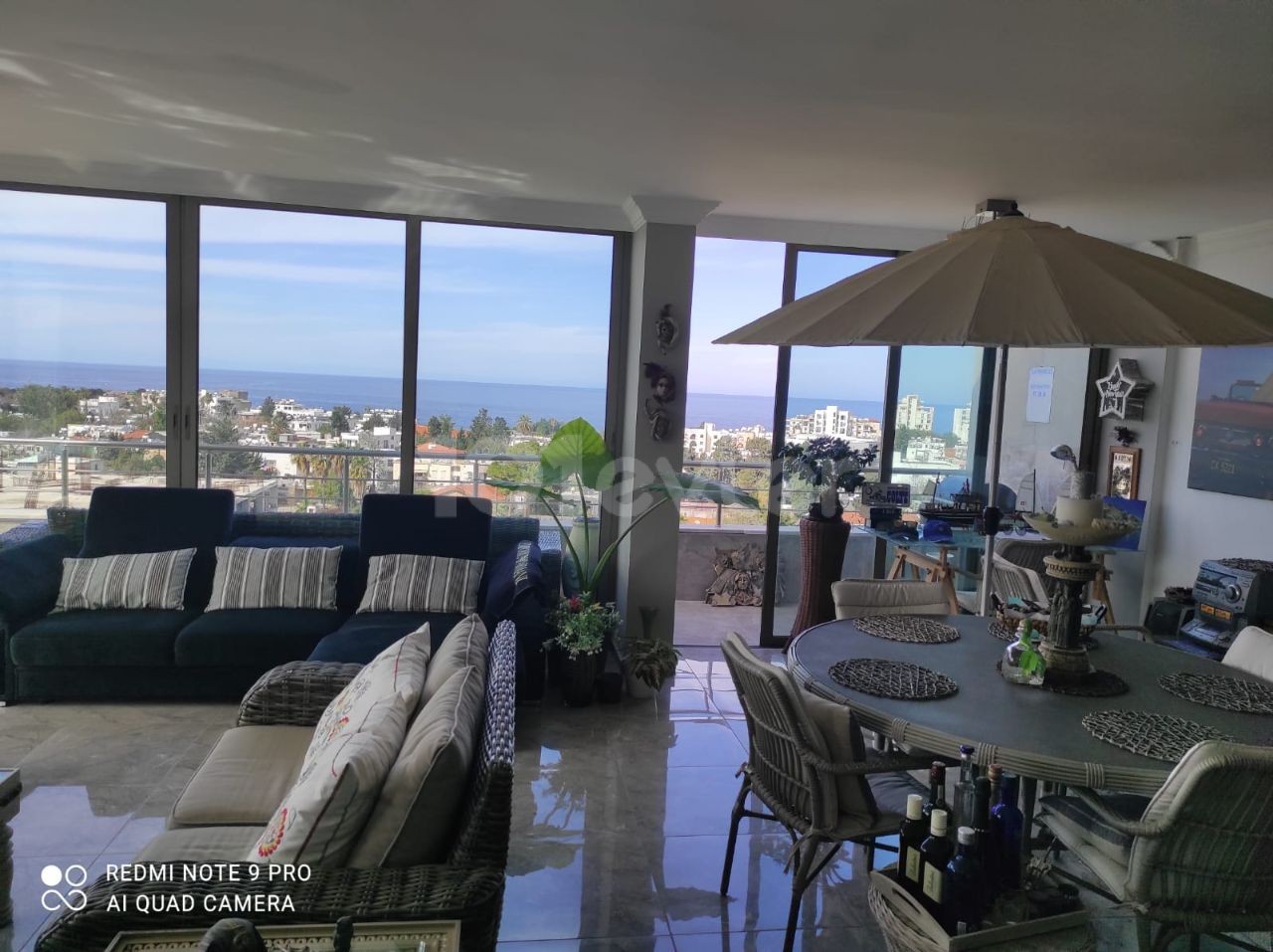 3+1 FULLY FURNISHED PENTHOUSE IN THE CENTER OF KYRENIA