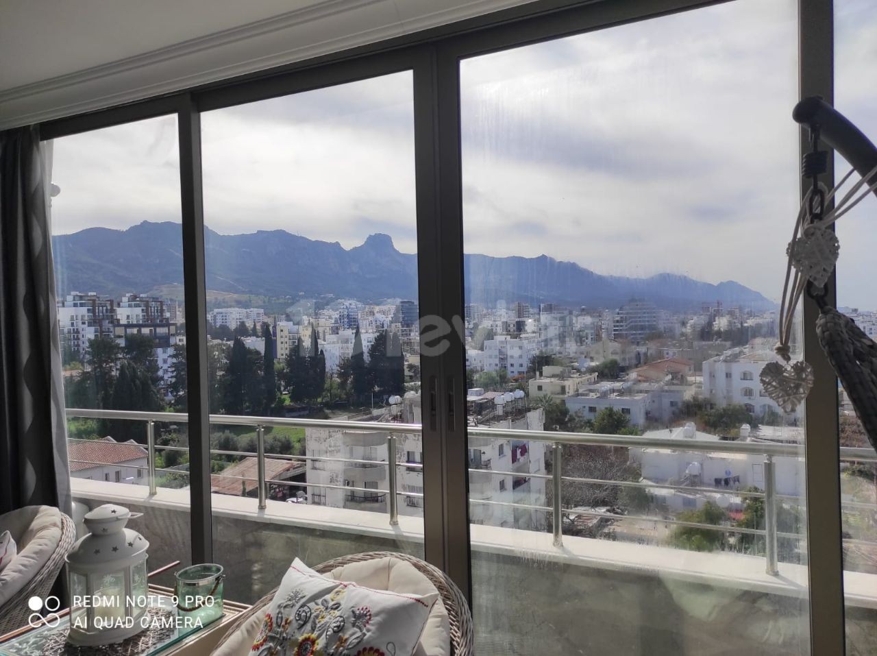 3+1 FULLY FURNISHED PENTHOUSE IN THE CENTER OF KYRENIA