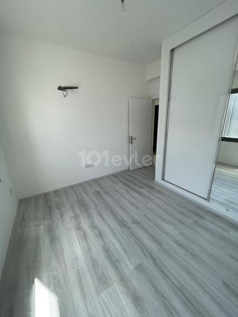 3+1 140 M2 LUXURY APARTMENT FOR SALE WITH ELEVATOR IN A GREAT LOCATION IN DEREBOYUNDA