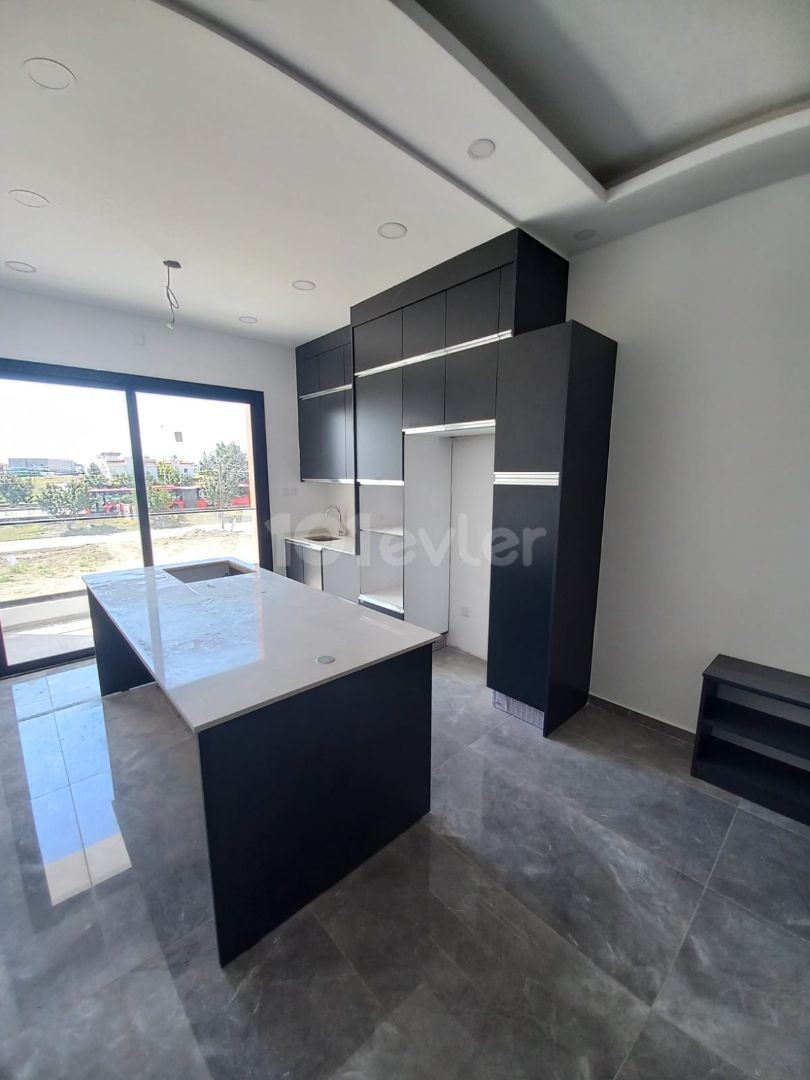 GROUND FLOOR 2+1 APARTMENT FOR SALE IN GÖNYELI DISTRICT 