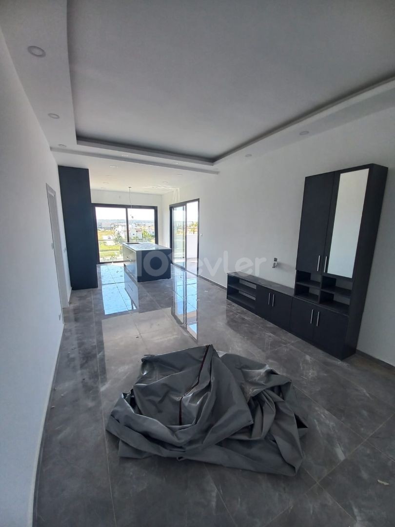 GÖNYELİ BÖLGESİNDE SATILIK 2+1 PENTHOUSE 