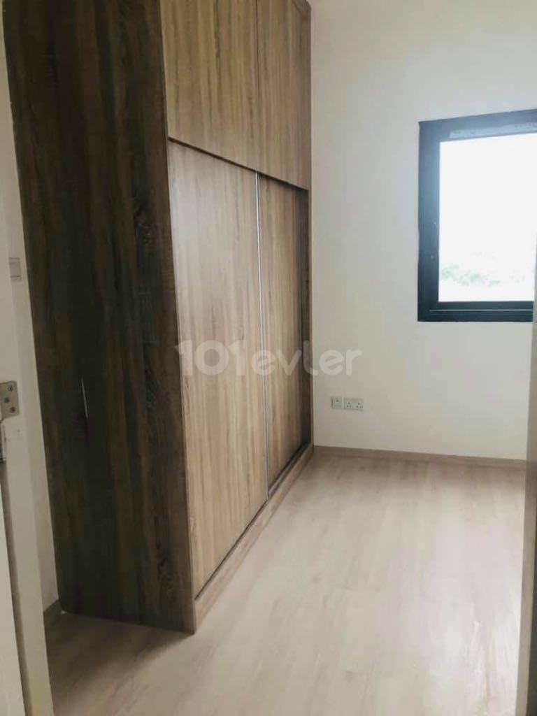 Flat For Sale in Küçük Kaymaklı, Nicosia