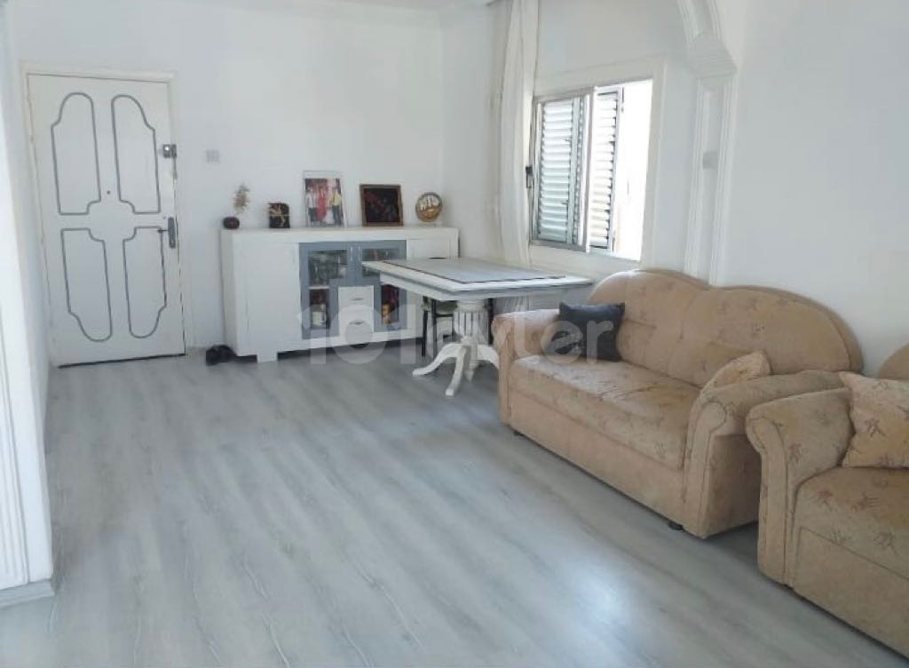 INCREDIBLE FULLY RENOVATED 3+1 FLAT FOR SALE IN TAŞKINKÖY, MADE IN TURKEY, WITH A VERY WIDE SQUARE SQUARE !!! CONTACT NOW