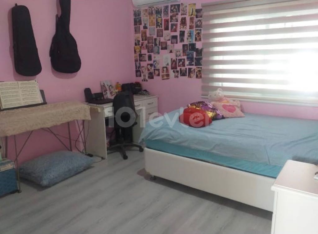 INCREDIBLE FULLY RENOVATED 3+1 FLAT FOR SALE IN TAŞKINKÖY, MADE IN TURKEY, WITH A VERY WIDE SQUARE SQUARE !!! CONTACT NOW