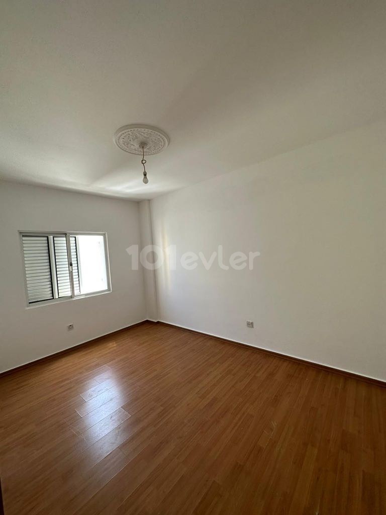 3+1 FLAT FOR SALE IN GÖNYELİ, MADE IN TURKEY, NO VAT !!