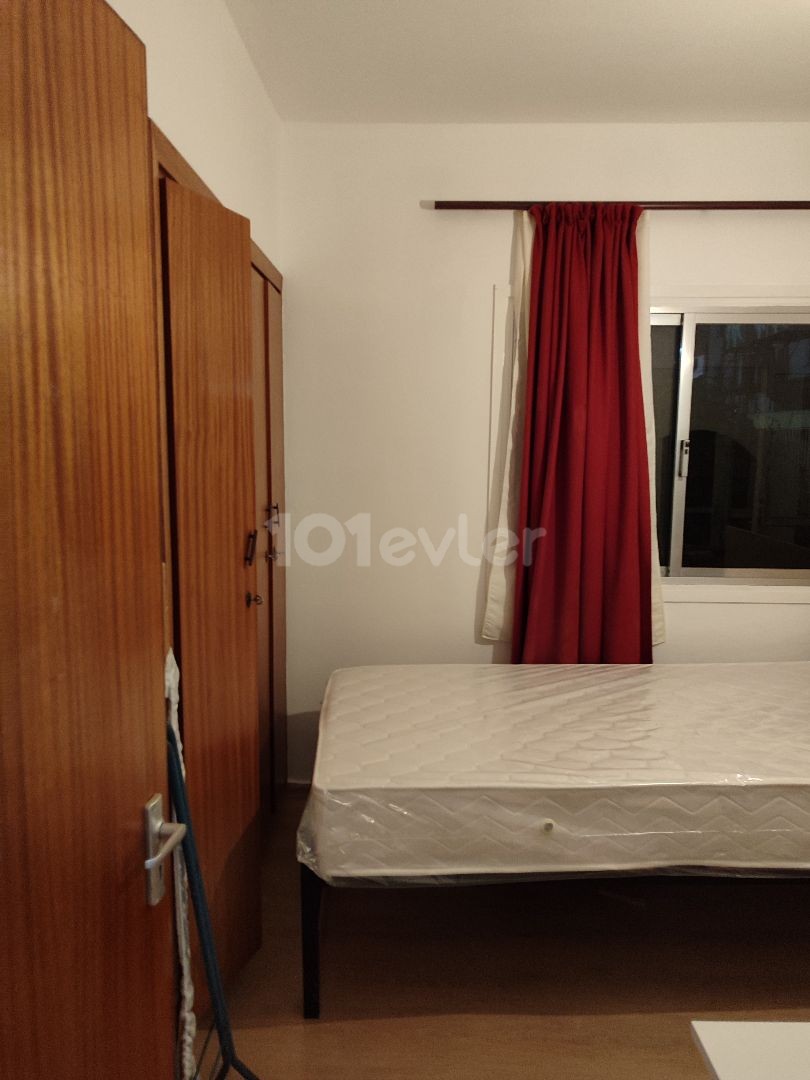 3+1 FLAT FOR STUDENT FOR RENT IN GÖNYELİ