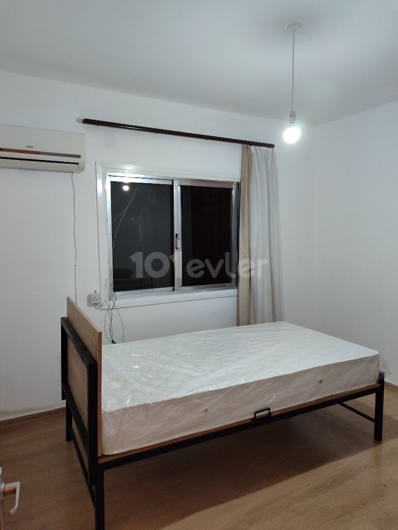 3+1 FLAT FOR STUDENT FOR RENT IN GÖNYELİ