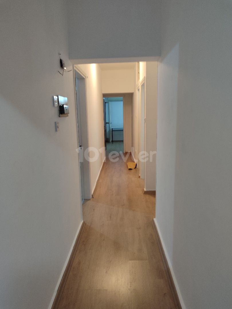 3+1 FLAT FOR STUDENT FOR RENT IN GÖNYELİ