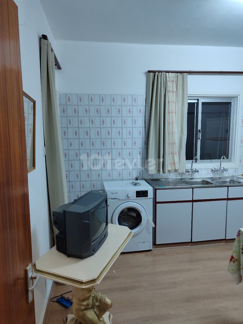 3+1 FLAT FOR STUDENT FOR RENT IN GÖNYELİ