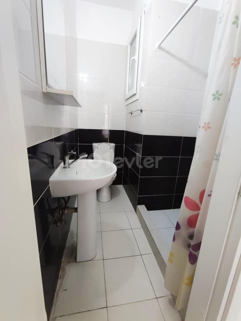 2+1 flat for rent in Nicosia Küçükkaymaklı area