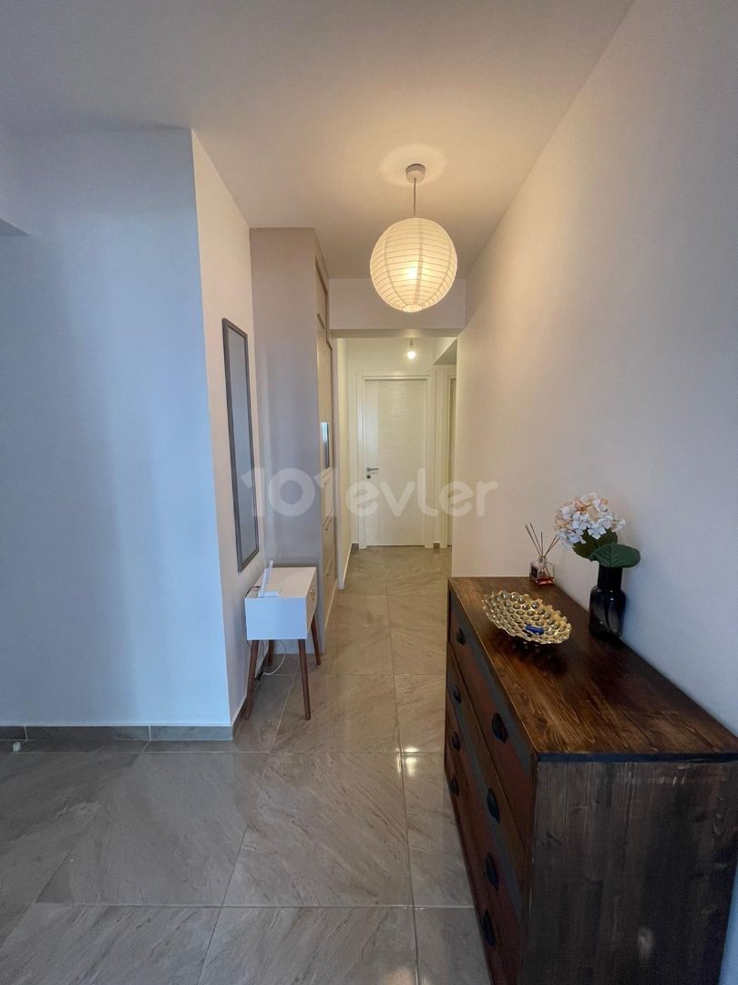 NOT TO BE MISSED OPPORTUNITY IN THE POPULAR AREA IN KYRENIA CENTER, 3+1 FLAT FOR SALE