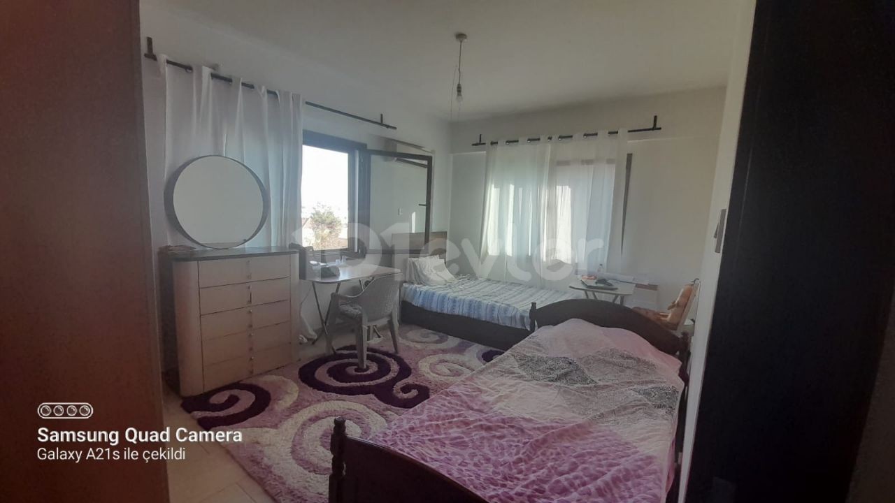3 bedroom flat good for families with kıds