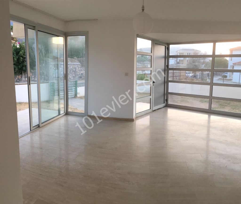 2 bedroom villa for rent between Bellapais and Ozankoy