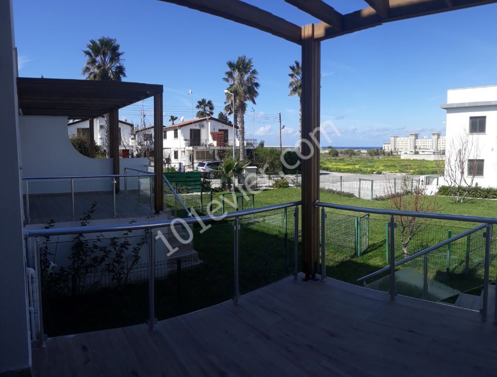 Flat For Sale in Alsancak, Kyrenia