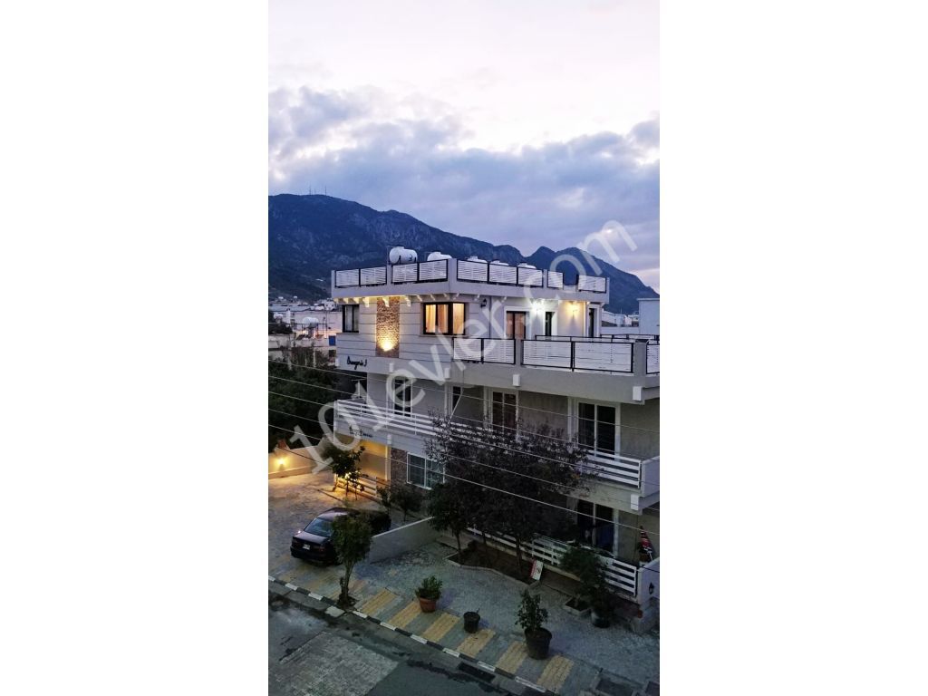 1 1 apartment for RENT in Alsancak, Kyrenia