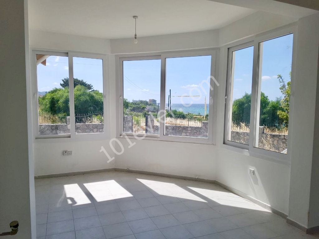 Girne Lapta Satılık Villa 