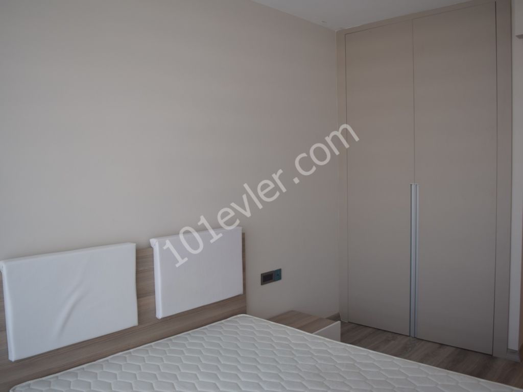 Girne Merkez'de kiralık LÜKS 3+1 daire