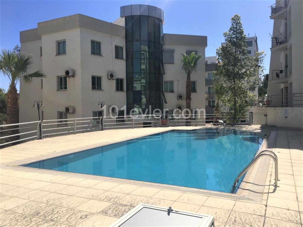 2 1 flat for rent in Kyrenia Center