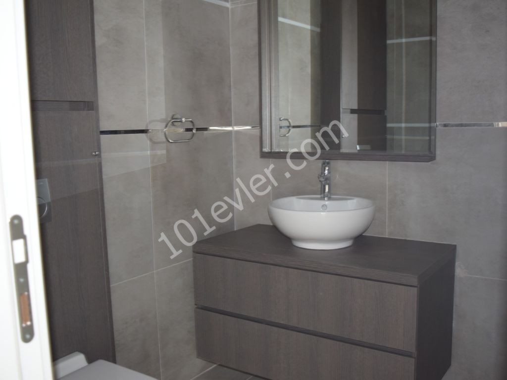 LUX APARTMENT FOR RENT IN KYRENIA