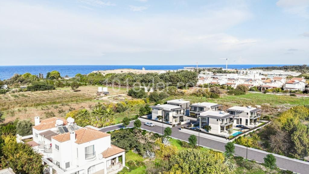 Girne Çatalköy Satılık 3+1 Villa / Türk Koçanlı