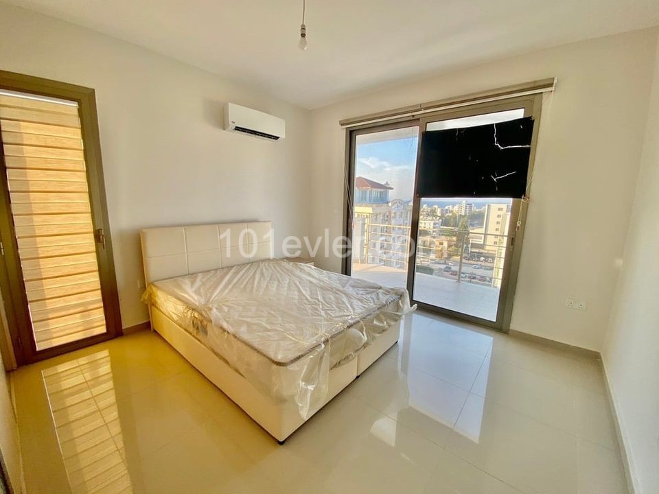 3+1 apartment for rent in Kyrenia Center