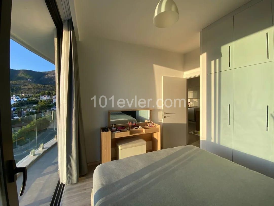 1+1 apartment for rent in Kyrenia Center