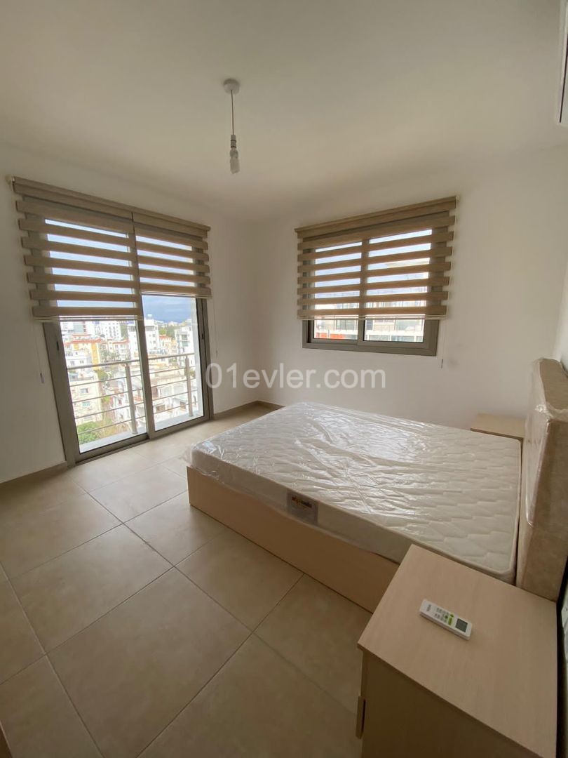 2+1 apartment for rent in Kyrenia center