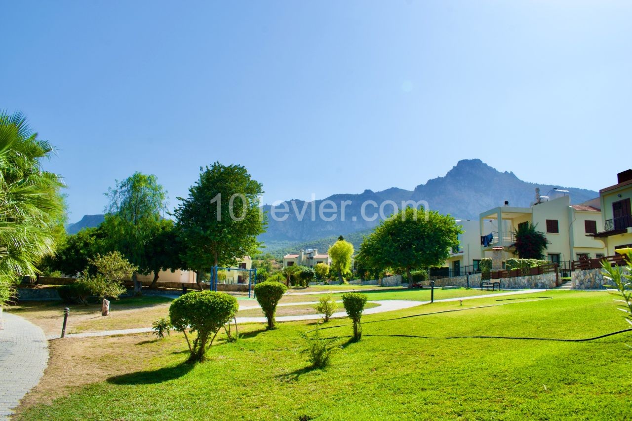 3+1 semi-detached villa for rent in Kyrenia, Karaoglanoglu