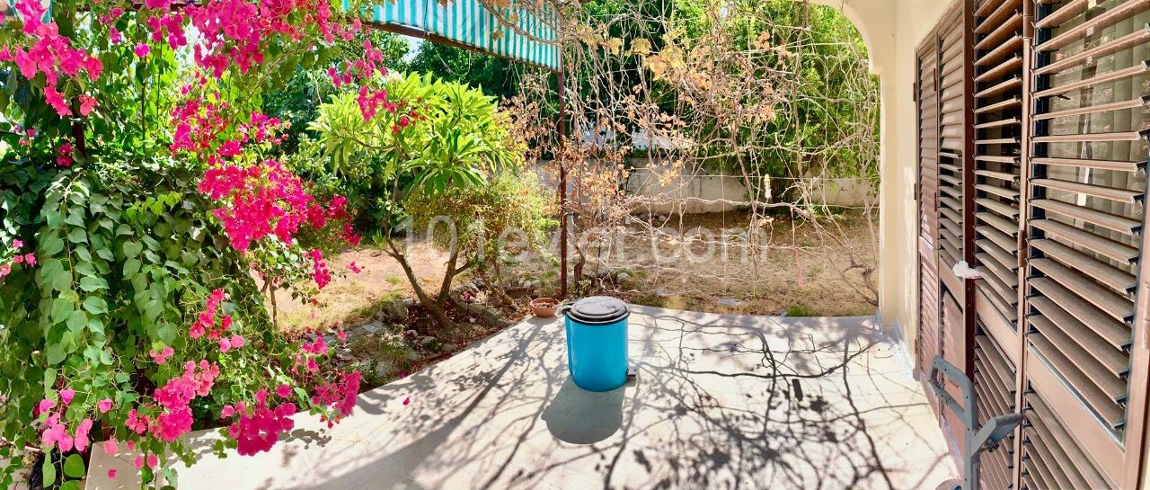 Girne Karaoğlanoğlu Kiralık 3+1 İkiz Villa