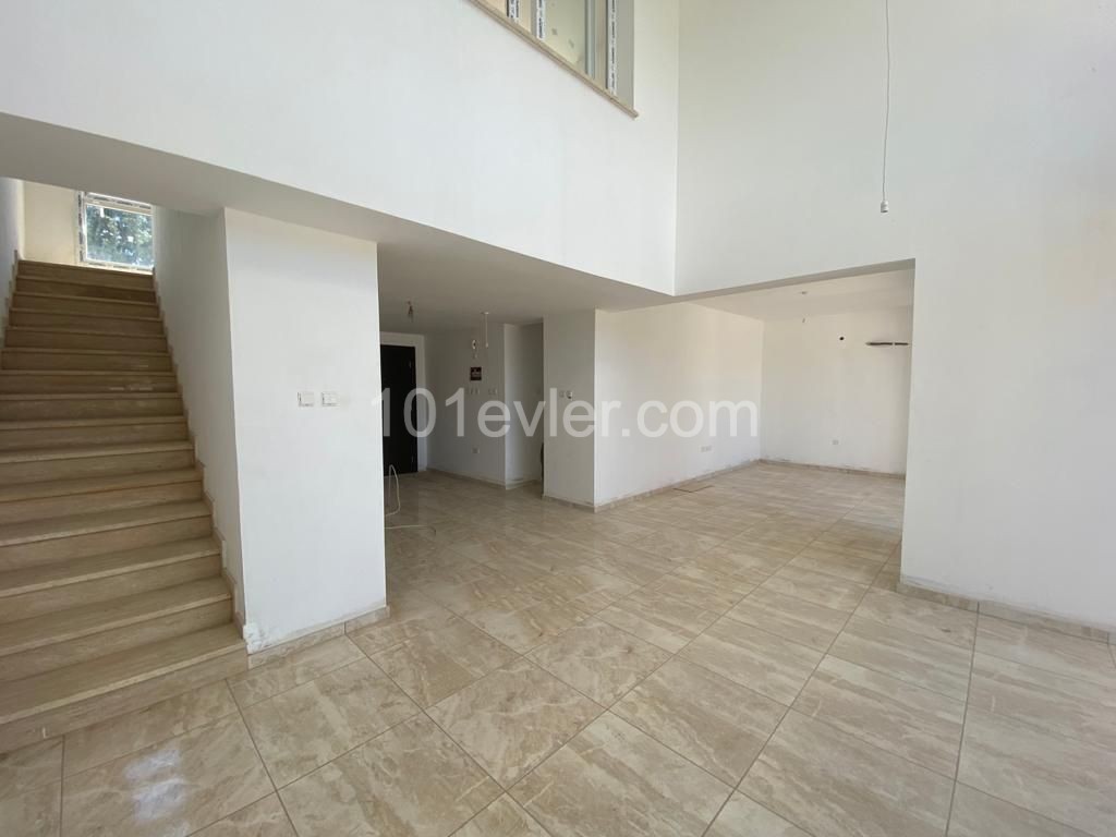 Girne Doğanköy Satılık 2+1 Penthouse Daire