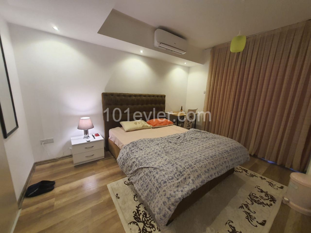 2+1 apartment for rent in Kyrenia Center / Fully furnished