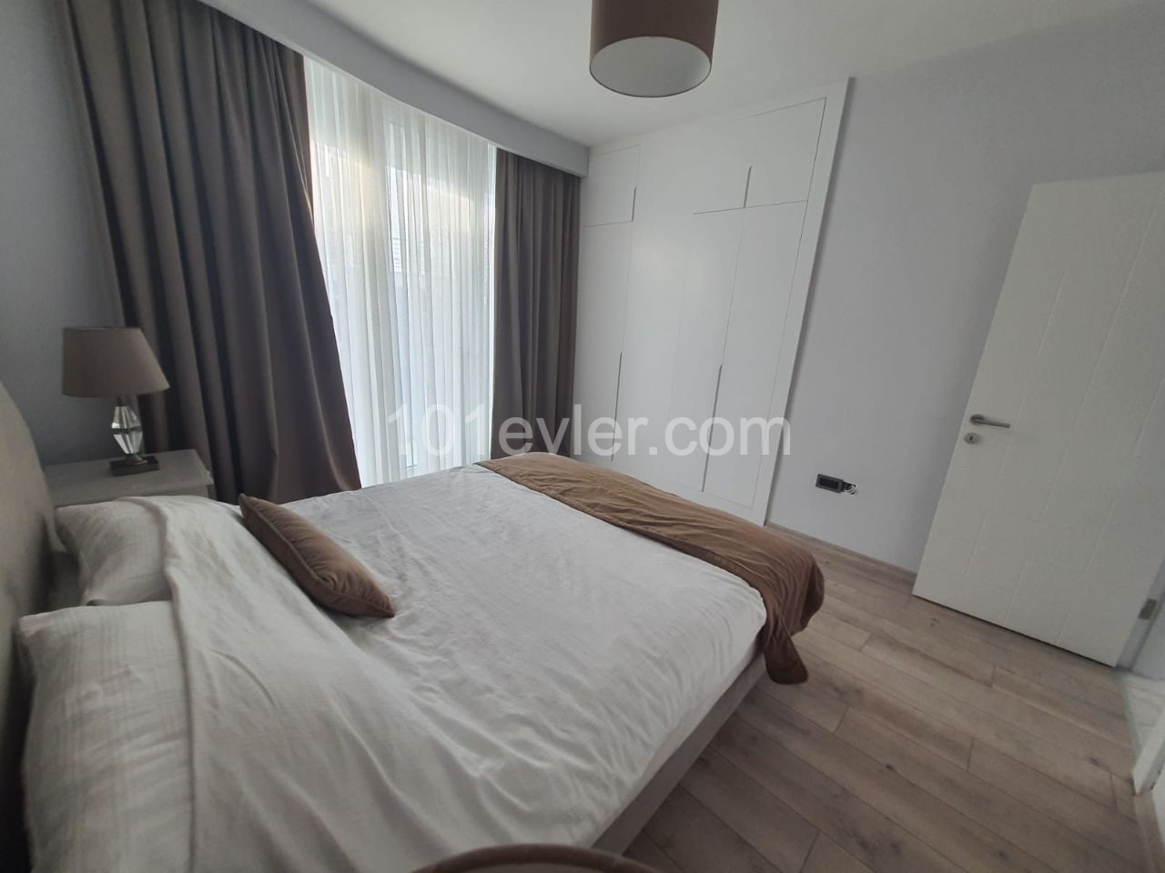 2+1 apartment for rent in Kyrenia, Center / Luxury