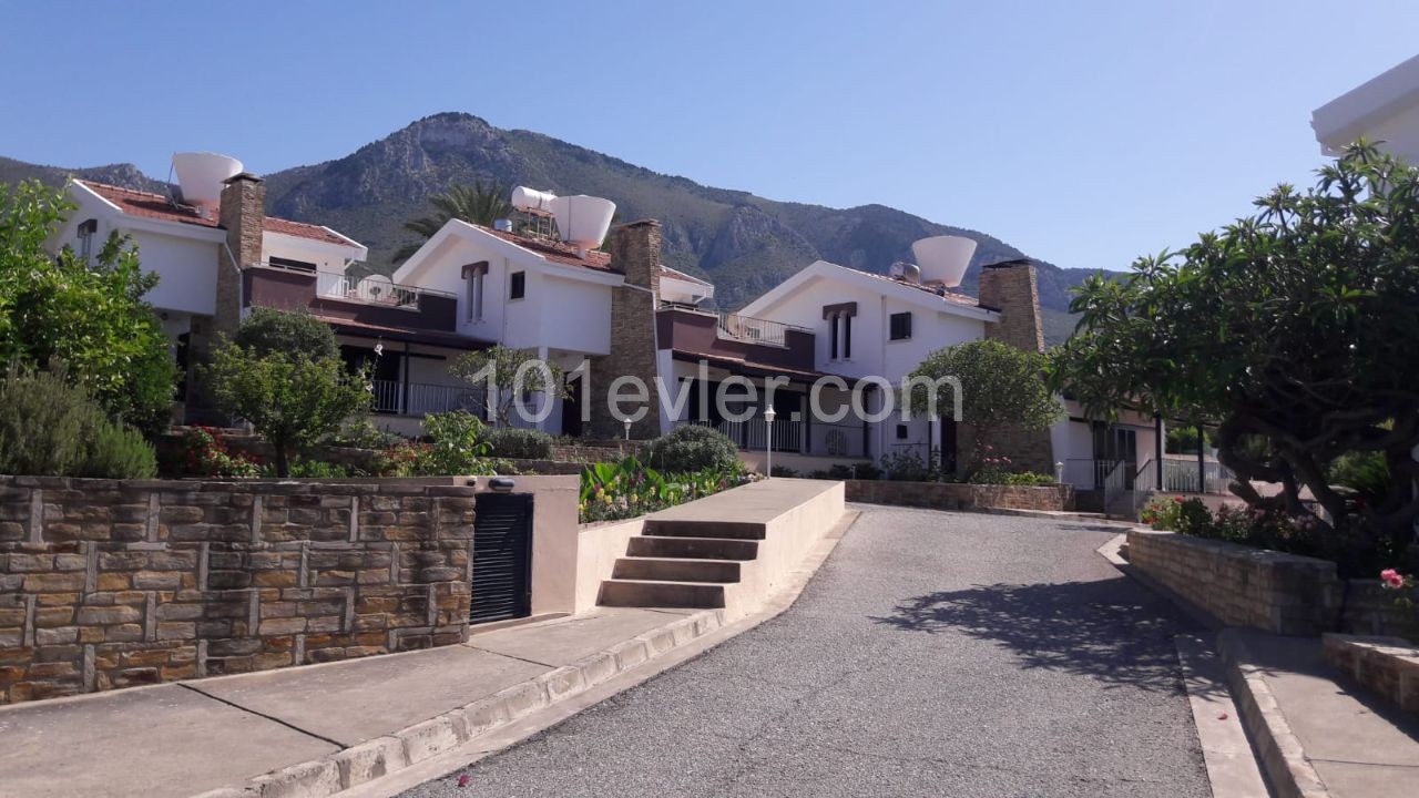 2 bedroom villa for rent in Kyrenia Center