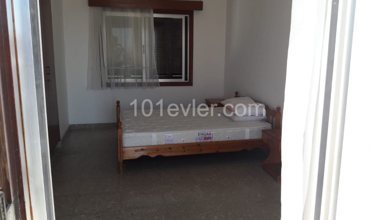 2 bedroom villa for rent in Kyrenia Center