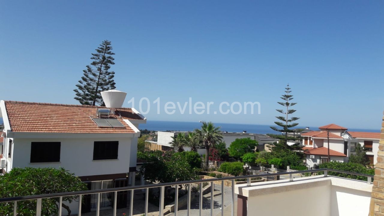 2 bedroom villa for rent in Kyrenia Center