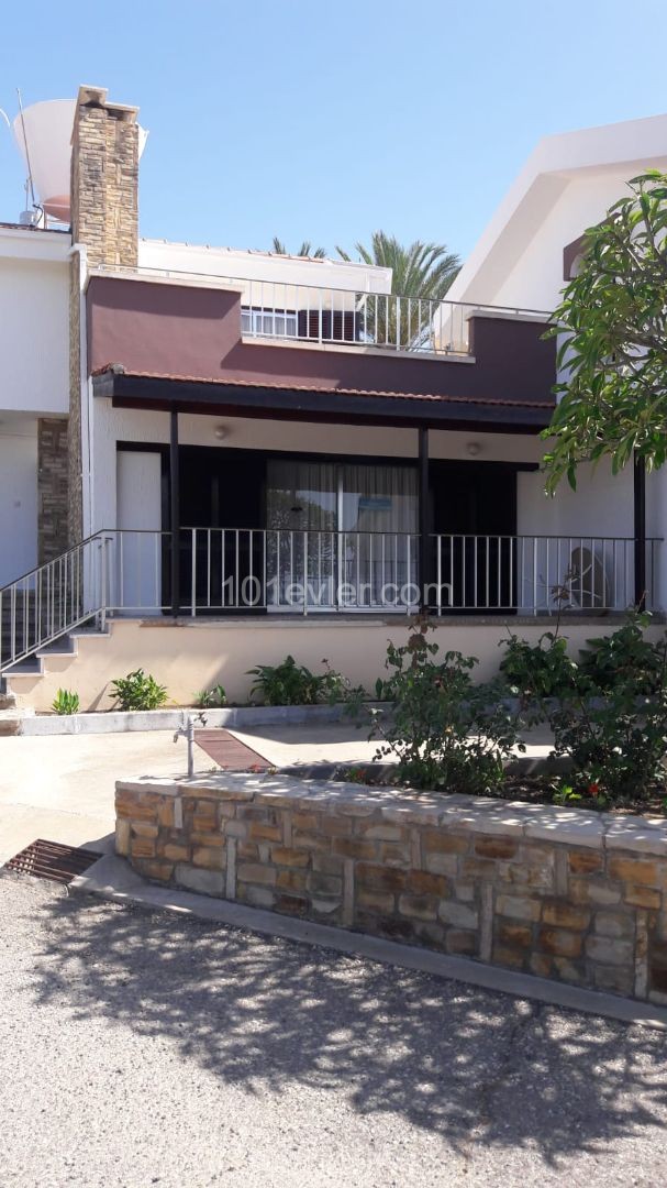 2 bedroom villa for rent in Kyrenia Center