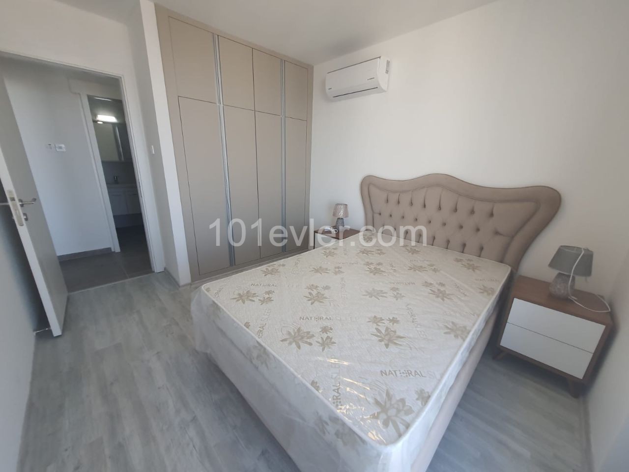 2 bedroom apartment for rent in Kyrenia Center / Fully furnished