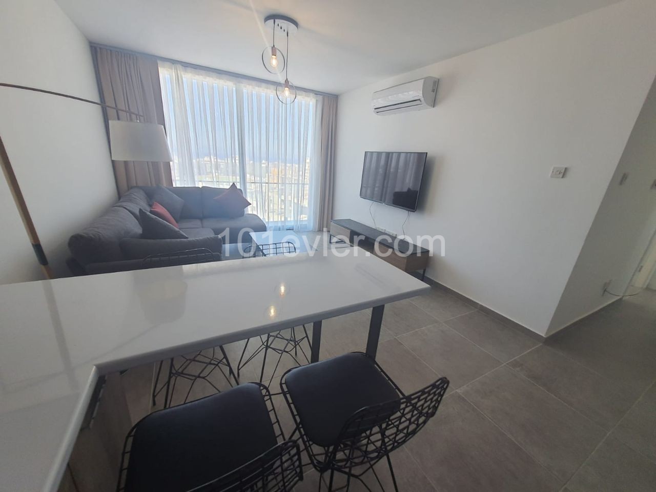 2 bedroom apartment for rent in Kyrenia Center / Fully furnished