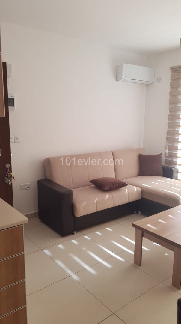 Girne Merkez Kiralık 1+1 Daire