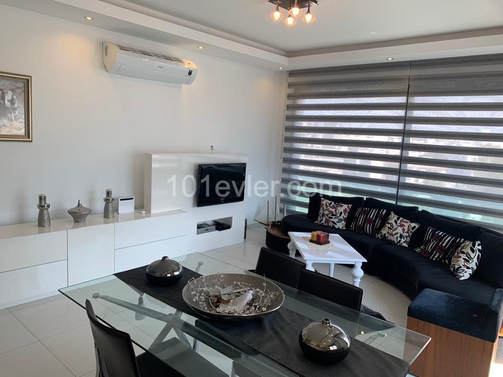 2 bedroom apartment for rent in Kyrenia Center / Kasgar area