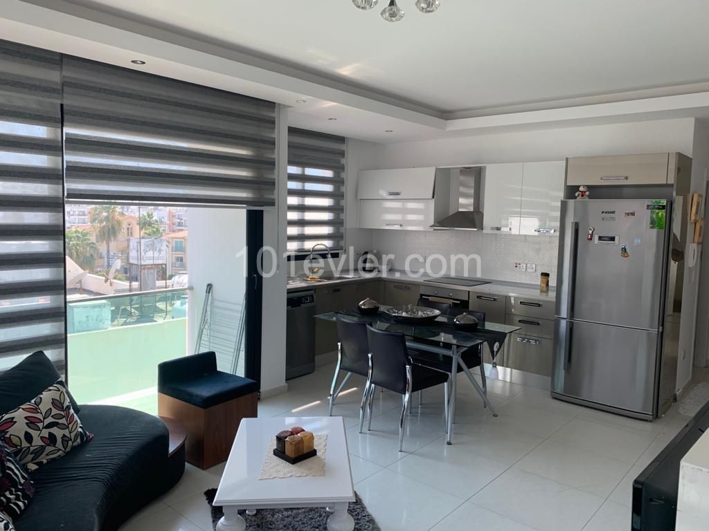 2 bedroom apartment for rent in Kyrenia Center / Kasgar area