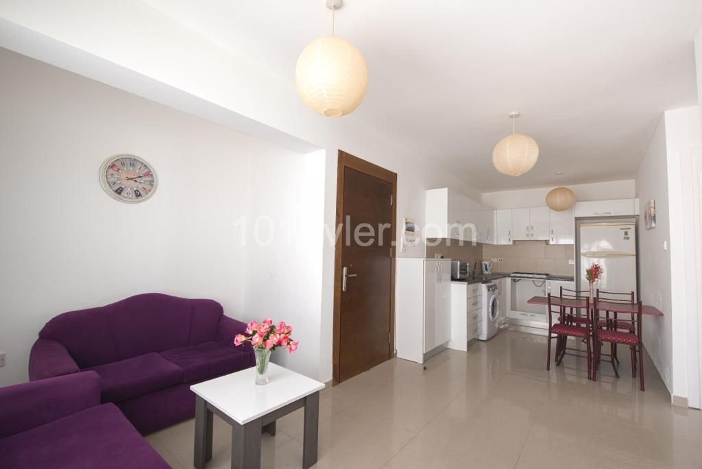 2 bedroom apartment for rent in Kyrenia Center