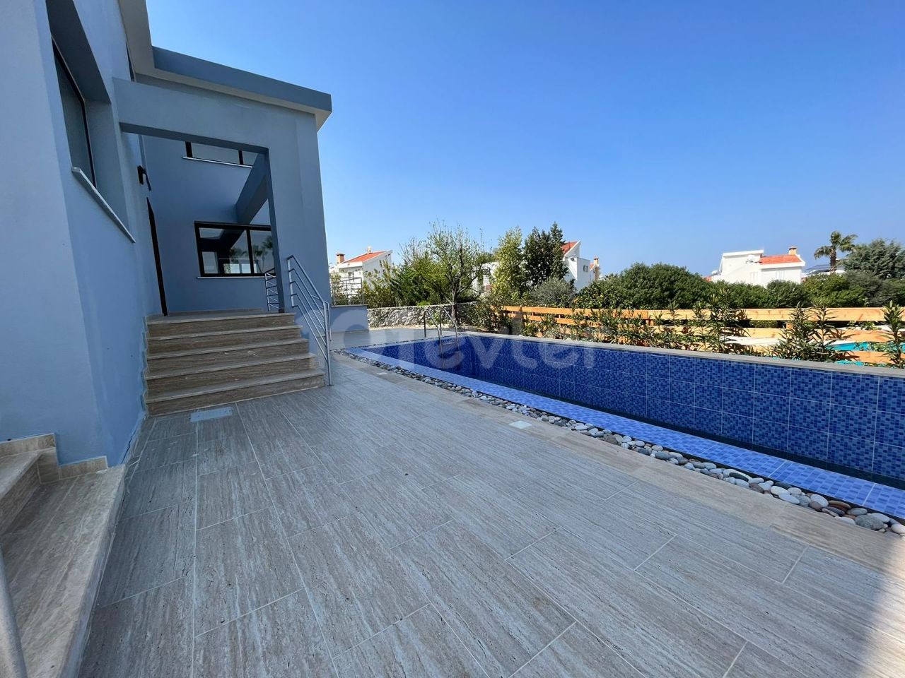 Girne Ozanköy Satılık 4+1 villa